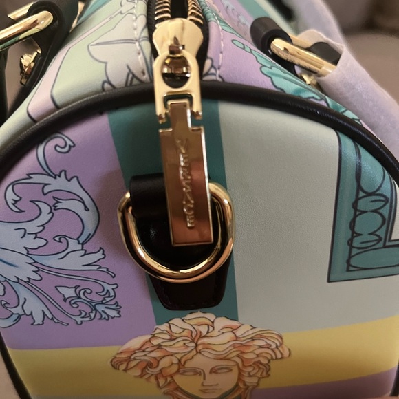 Brand New Gianni Versace Bag - Picture 8 of 9